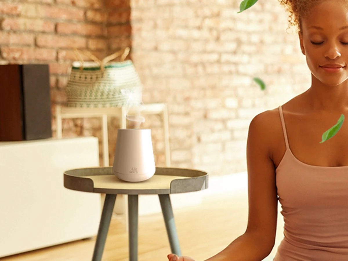 Air Wick Essential Mist - Roses Apaisantes - 1 Kit De Démarrage Blanc + 2 Recharges 10 Air Wick Essential Mist - Roses Apaisantes - 1 Kit De Démarrage Blanc + 2 Recharges – Image 8